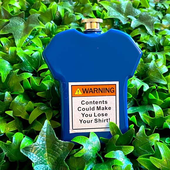 Blue Flasks are so fun to keep your spirits in. Measurements are in photos. - Picture 1 of 9